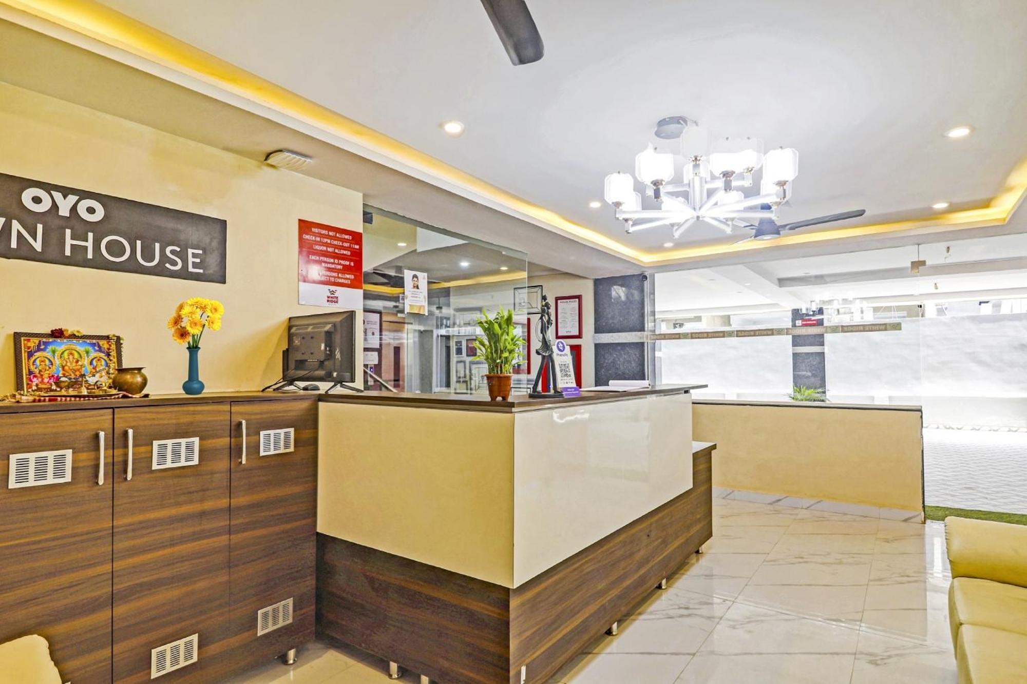 Hotel Collection O White House Near Kims Kondapur Kondapur  Esterno foto