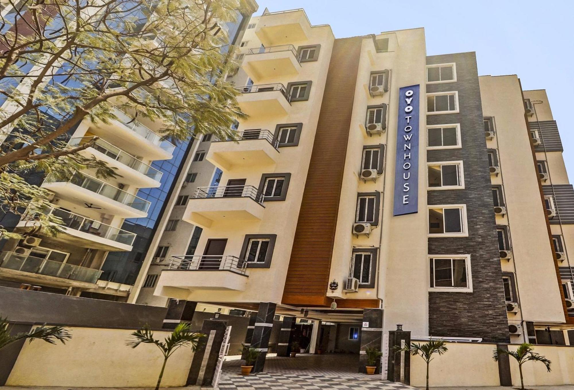 Hotel Collection O White House Near Kims Kondapur Kondapur  Esterno foto